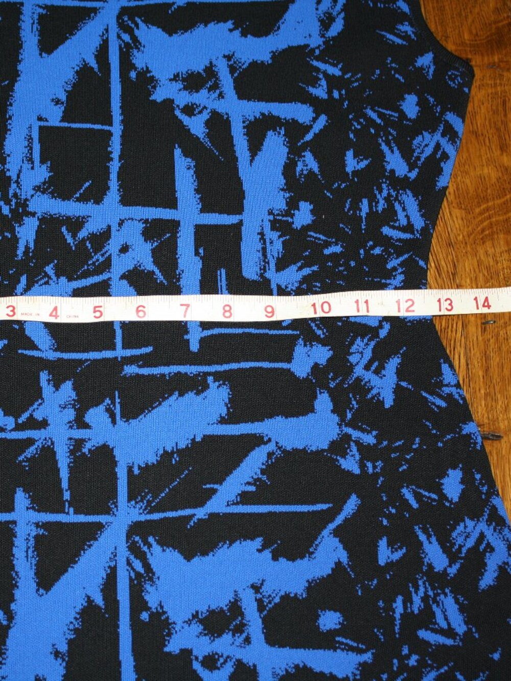 NWT - BCBG MaxAzria Jose Knit Bodycon Dress - Size Small - Picture 7 of 10